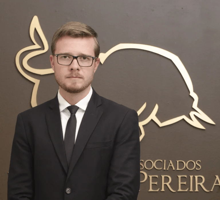 Dr. Hamilton Pereira